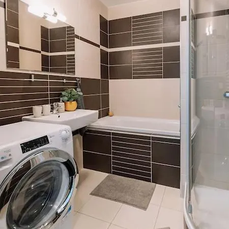 Bnb Sk Mileticova 1 Апартаменты *